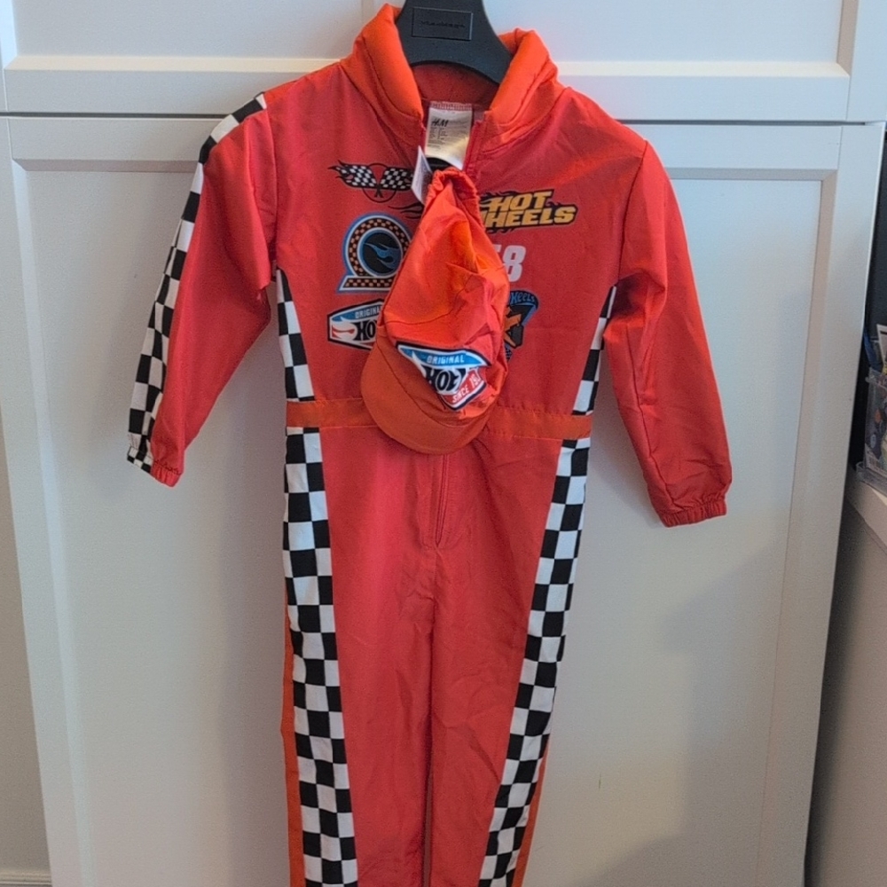 BNWT H&M Hot Wheels Car Driver Kids Costume 3-4 Yr Old Size